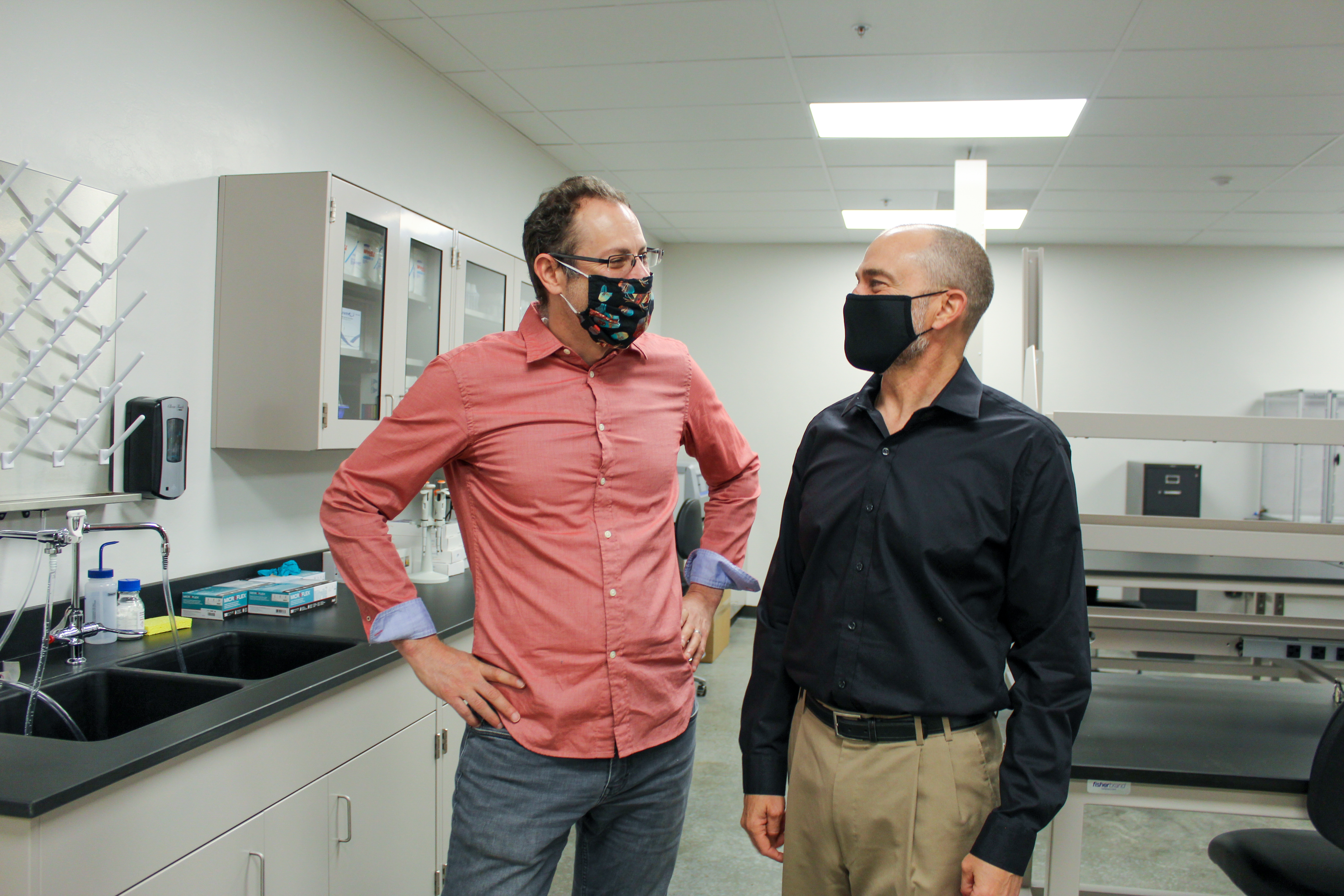 Left to right: Eric Lyons and Scott Zentack in their new lab space at the University of Arizona Center for Innovation at Oro Valley. Left to right: Eric Lyons and Scott Zentack in their new lab space at the University of Arizona Center for Innovation at Oro Valley.
