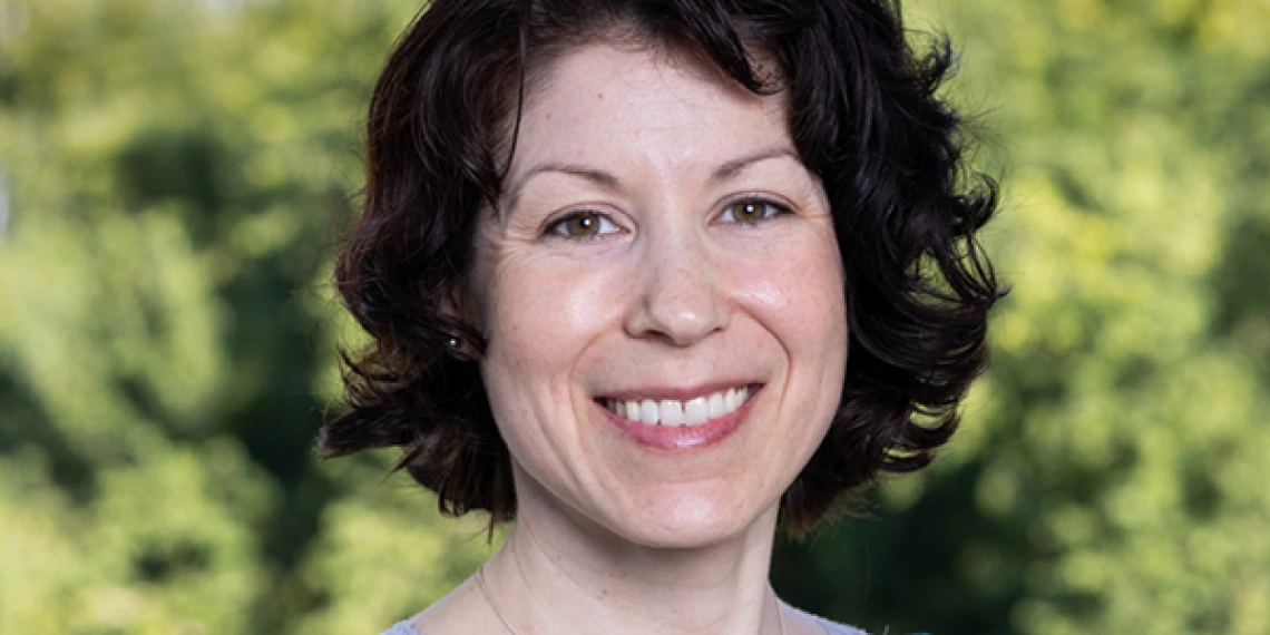 Dr. Leslie Ralph