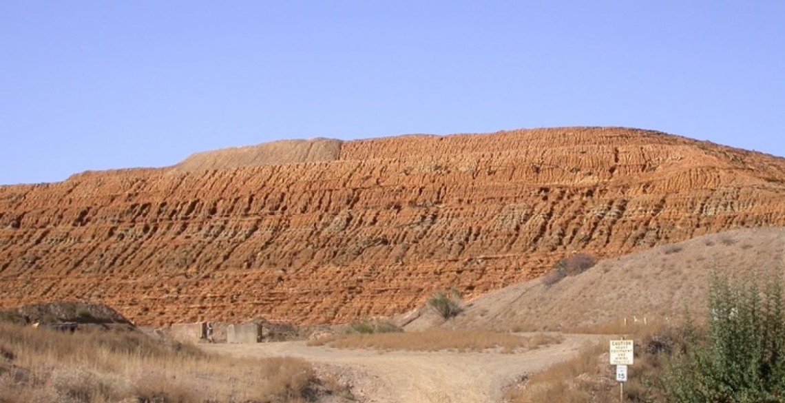 The front of the mine tailings pile at the Iron King Mine and Humboldt Smelter Superfund Site in Yavapai County.