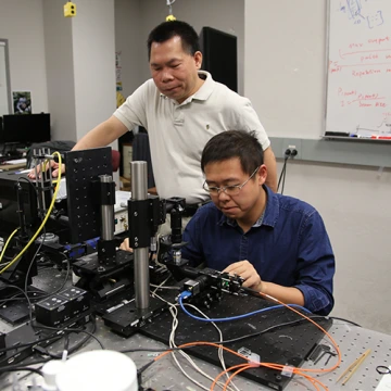 Left to right: Rongguang Liang and student Zhihan Hong.